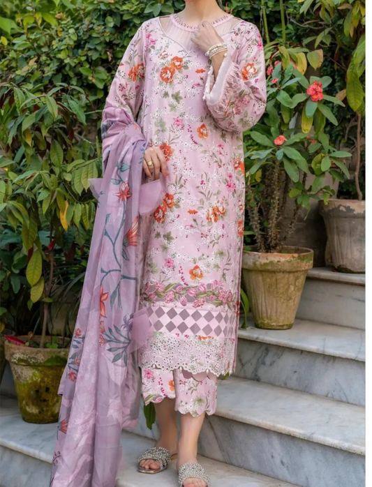 ASIFA & NABEEL LAWN 3 PC- DIGITAL PRINT LAWN SHIRT & DIGITAL PRINT VOILE DUPATTA & LAWN DYED TROUSER.(LC-1077)