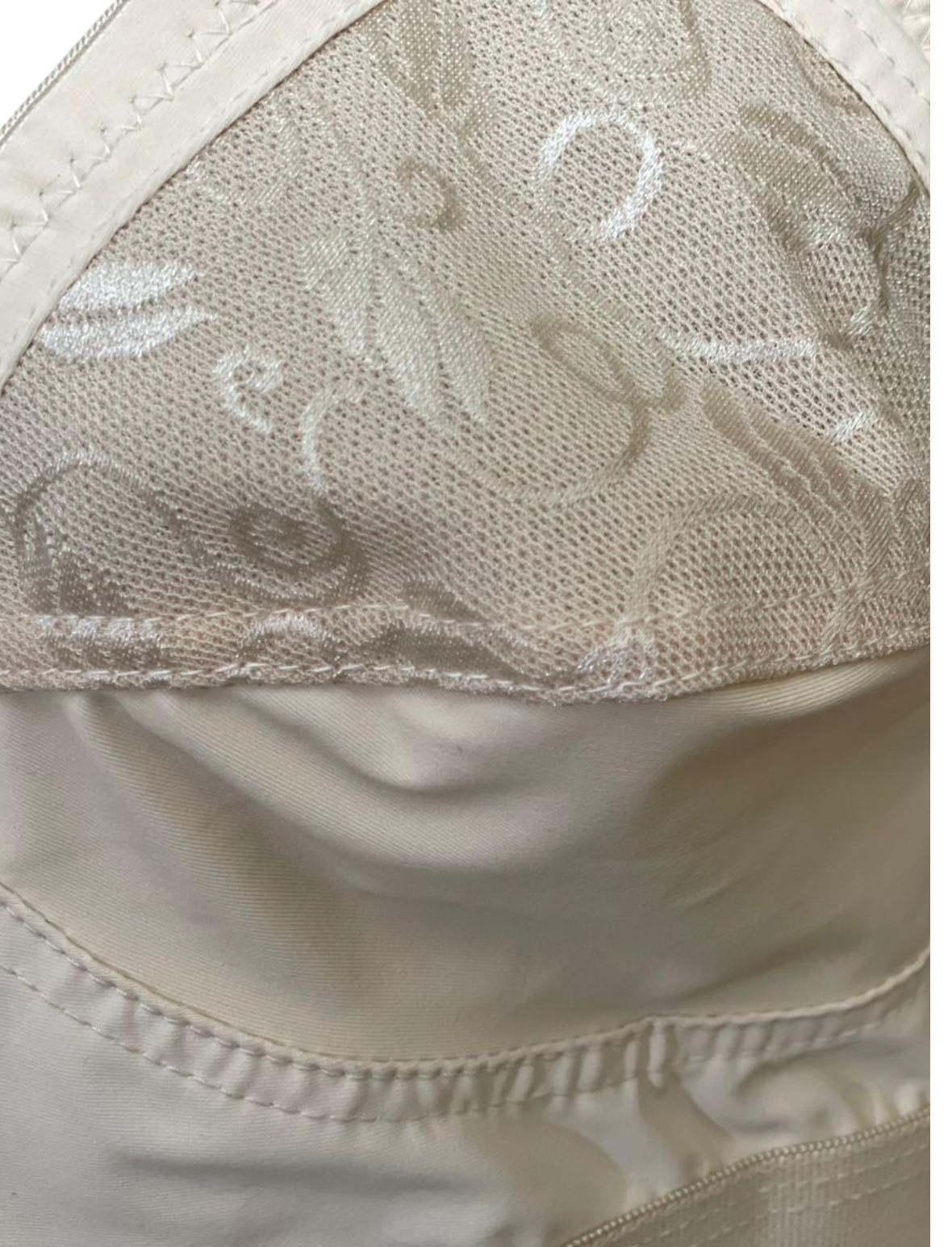 Capri Non Padded Malae Breathable Stuff Bra. Set Of 2. LC-5631